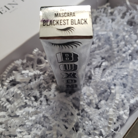 Buxom Lash mascara - Picture 3 of 3